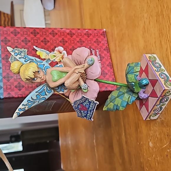 Jim Shore Walt Disney Showcase Collection Tinkerbell - Picture 4 of 7
